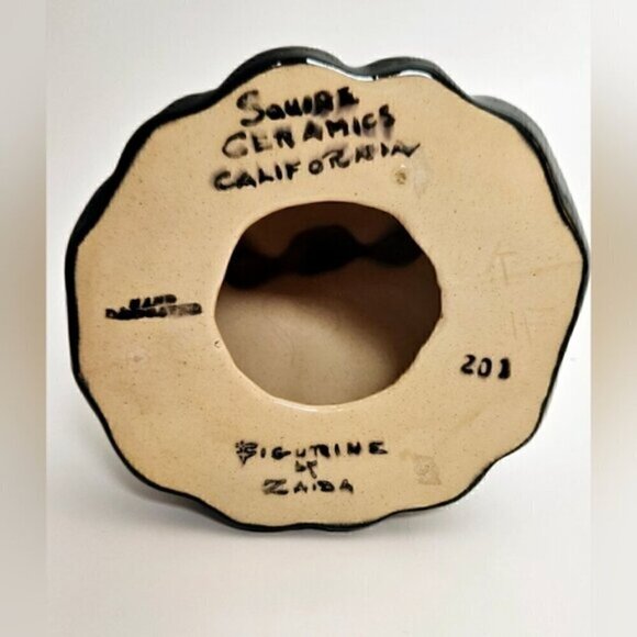 Vintage Squire Ceramics Figurine Girl with Doll – Zaida – California Pottery - Picture 11 of 15